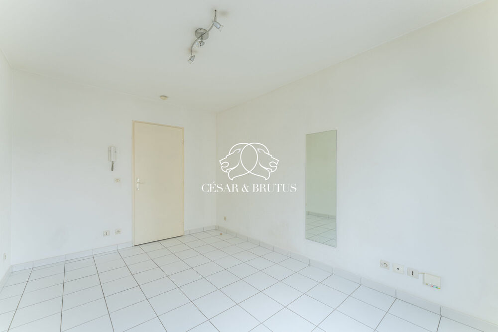 Vente Appartement Studio 18 m² – Idéal investisseur ou premier achat Lyon 8