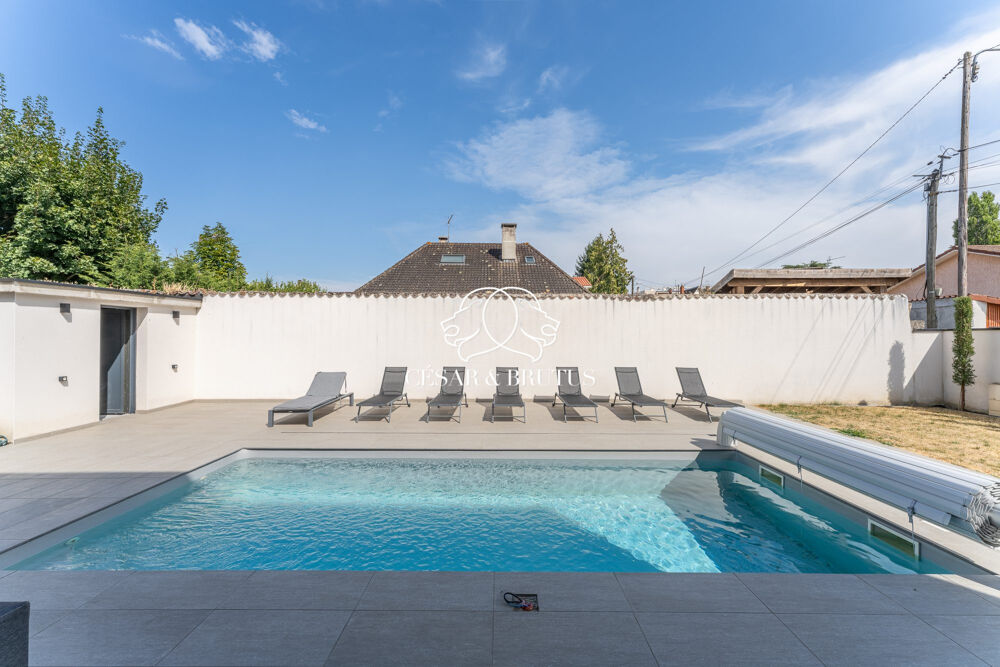 à vendre  Maison Meyzieu (69330)