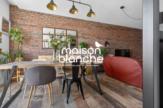  Immeuble à vendre 278 m²