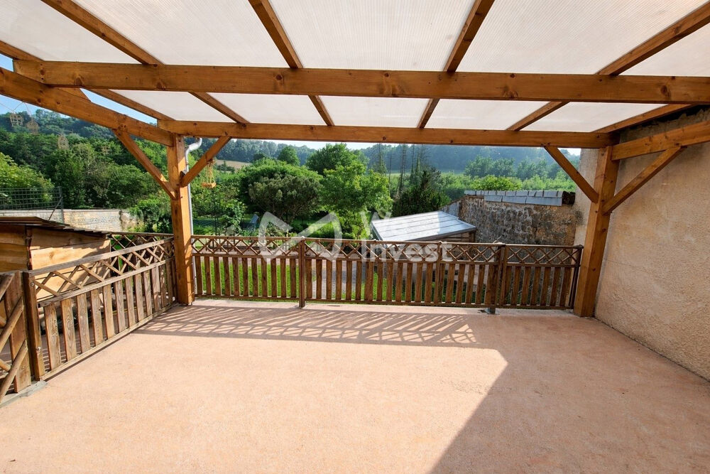 Maison 8 pièces 238 m² · à Puilly-Et-Charbeaux · 238 m² · 219 000 €
