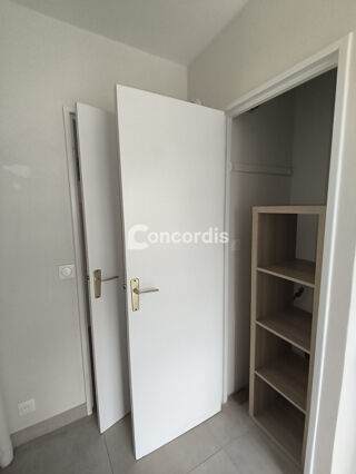  Appartement à louer 2 pièces 50 m²
