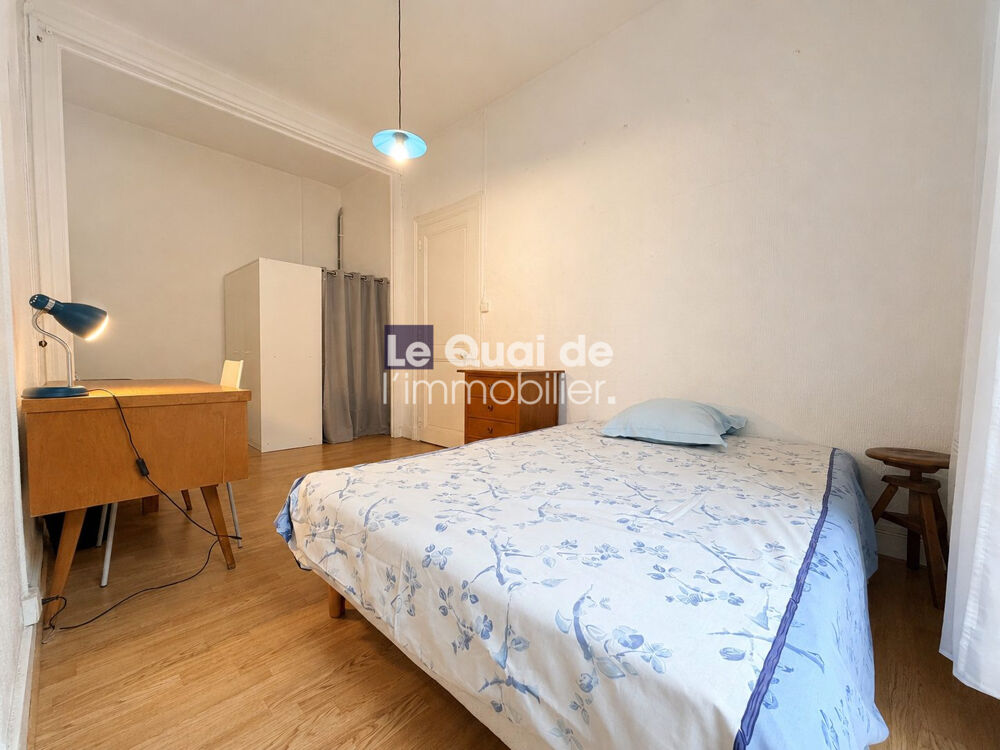 Grenoble  Hyper-centre  T2 28 m²  Charme & Volume