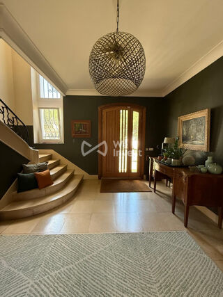  Maison � vendre 8 pi�ces 260 m�