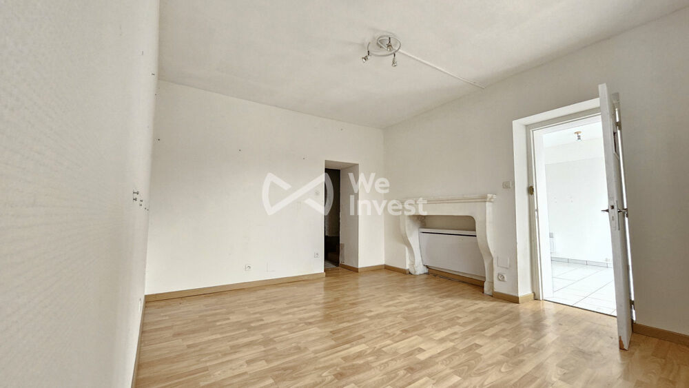 Vente Immeuble Immeuble, un local commercial et deux appartements La vôge-les-bains