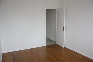  Appartement à louer 3 pièces 72 m²