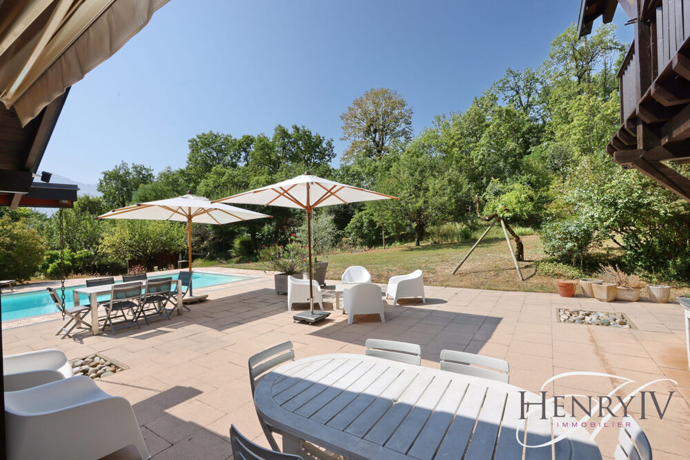 à vendre  Maison Saint-Ismier (38330)