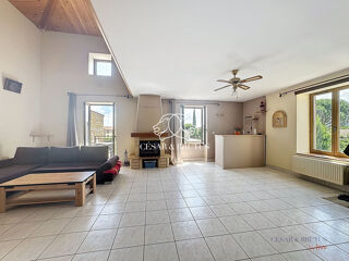  Maison  vendre 6 pices 182 m