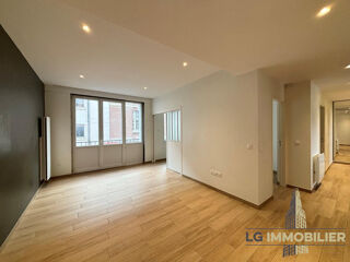  Appartement à louer 3 pièces 73 m²