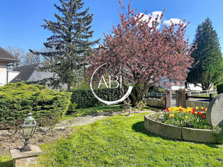  Maison � vendre 6 pi�ces 200 m�