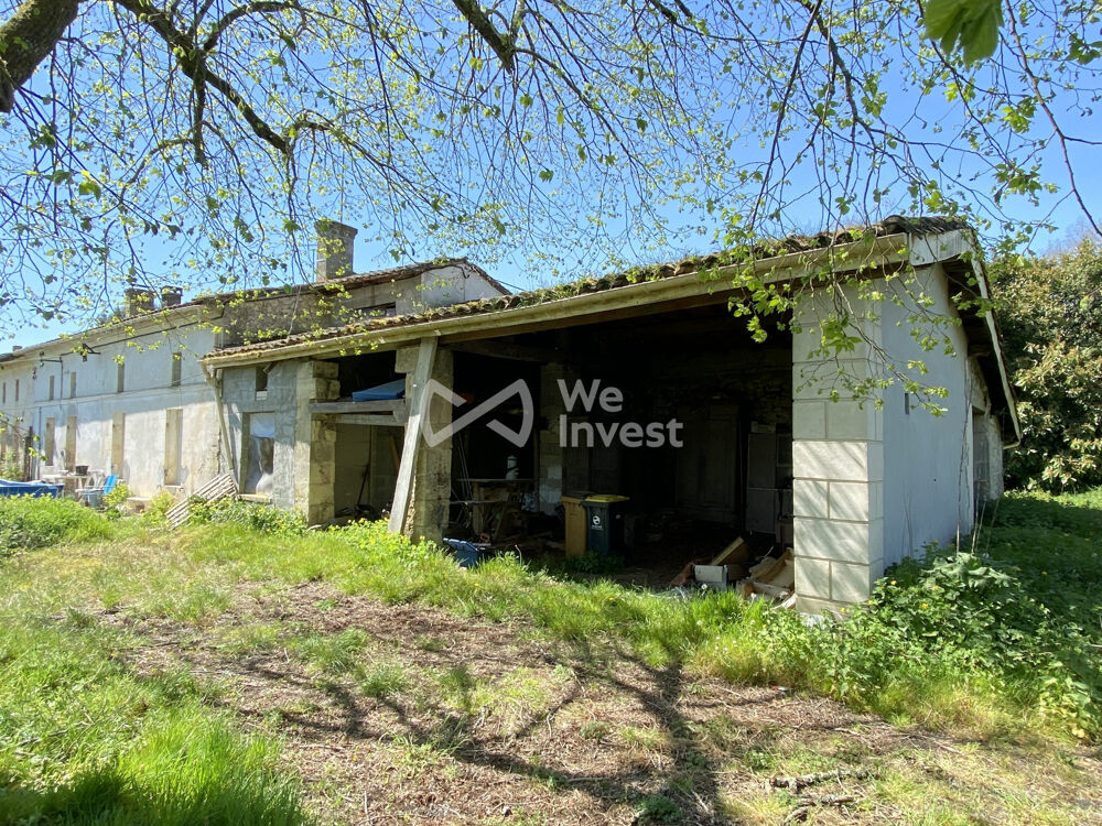 Maison de campagne à rénover avec 1,6 hectare de terrain  D