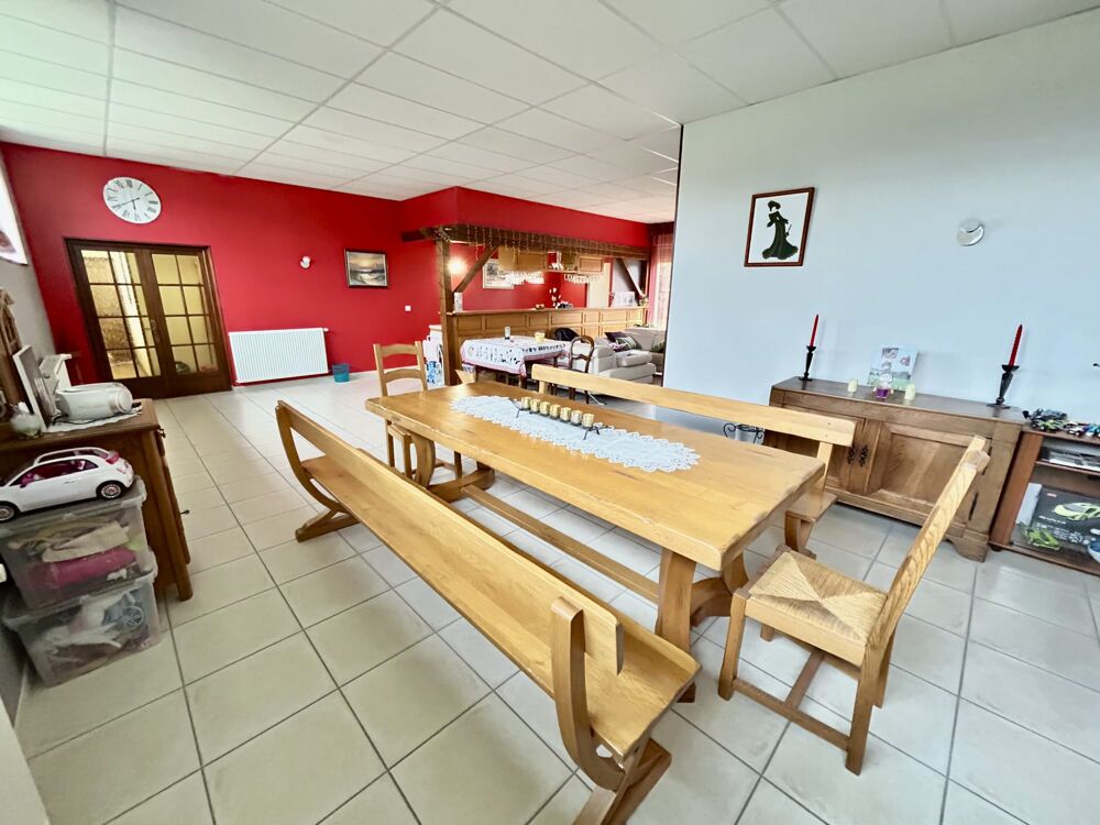 Vente Maison Maison Individuelle 196,00 m², terrain 1556,00 m² Remilly-sur-tille