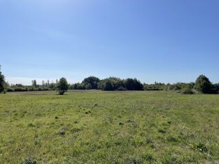   Beau terrain avec PC à la campagne entre Bergerac et Libourne Le fleix