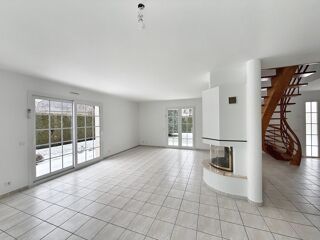  Maison � vendre 8 pi�ces 239 m�