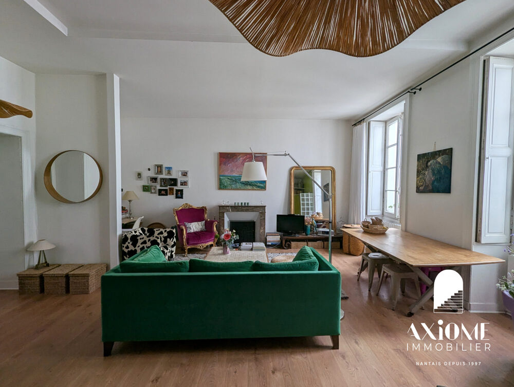 PLACE DE LA BOURSE - Type 3 de 67m²