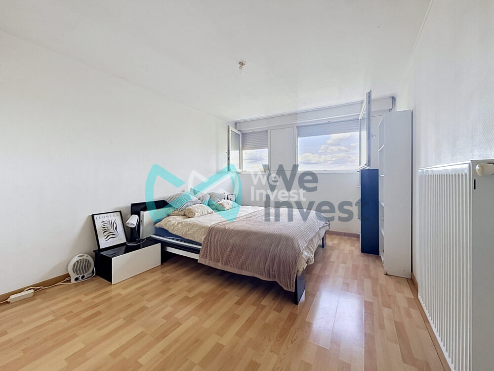 MONT-SAINT-MARTIN  Appartement 3 chambres avec parking et cav