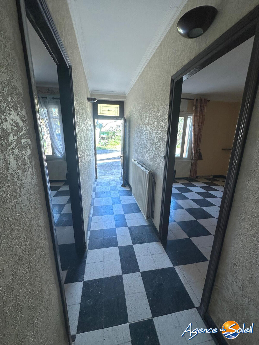 Ensemble immobilier en coeur de village
