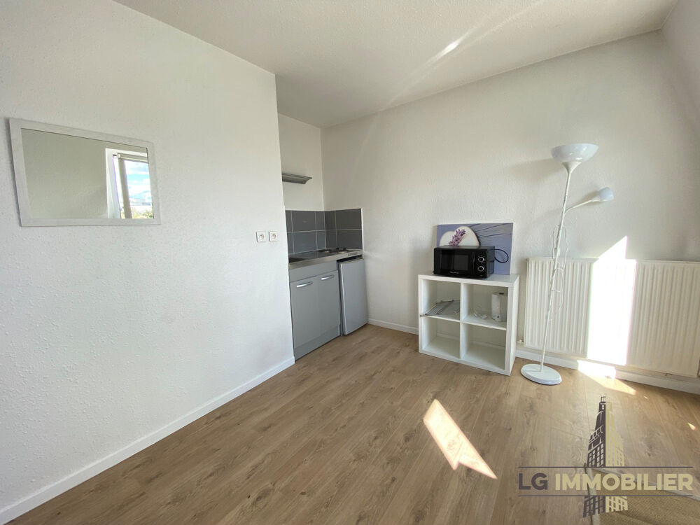 SAINT-PIERRE - TYPE 1 MEUBLE