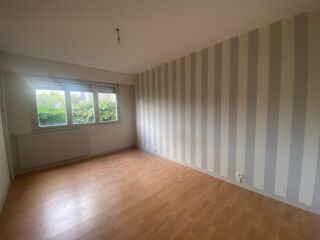  Appartement à louer 2 pièces 54 m²