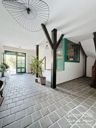  Maison � vendre 15 + pi�ces 750 m�