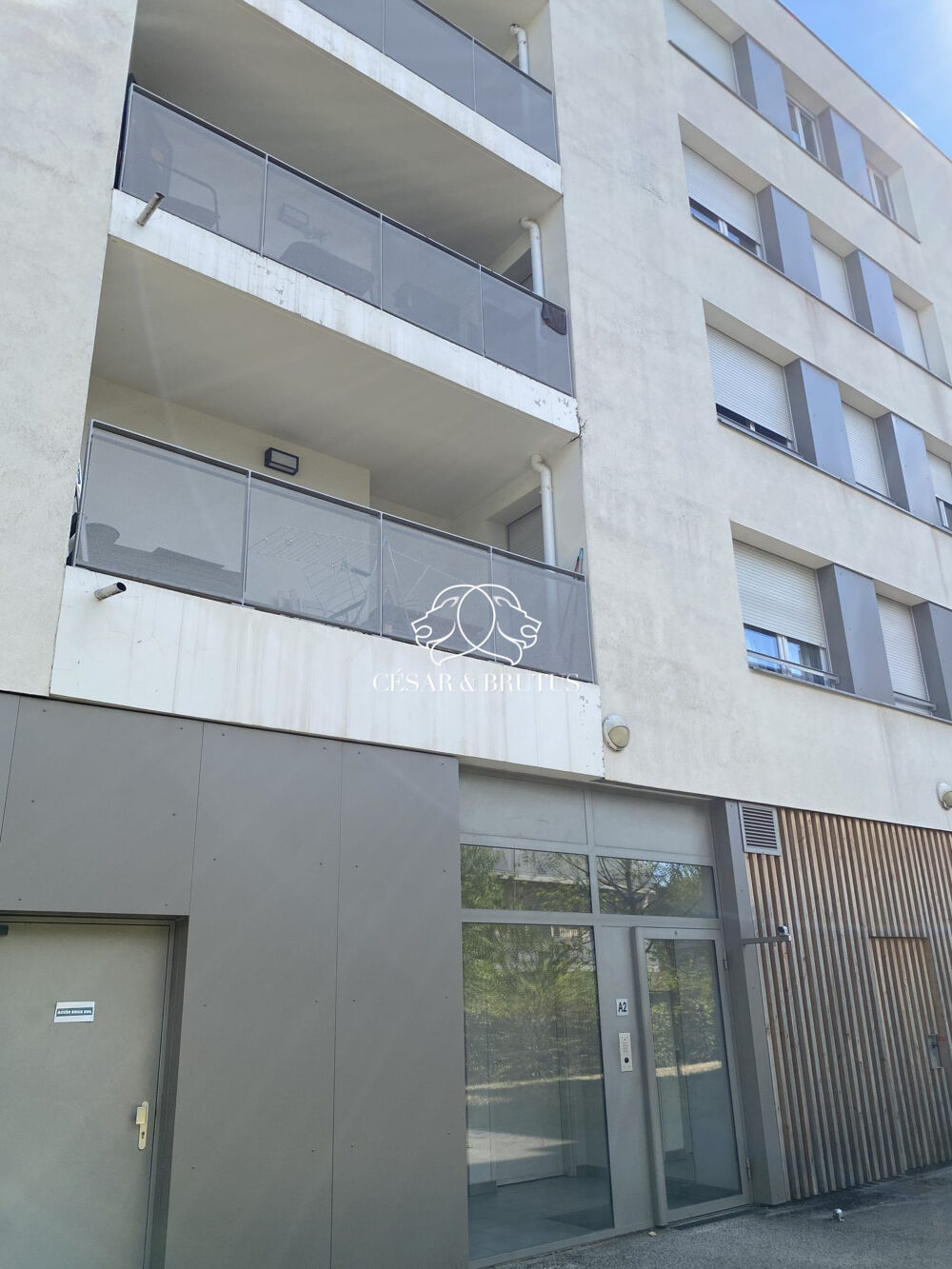 Appartement 3 pièces 71 m² · à Saint-Priest · 71 m² · 244 000 €
