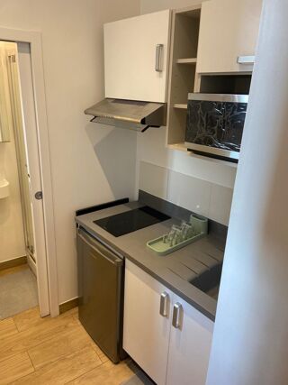 Location Appartement T2 meublé avec grande terrasse privative - SAINT-OUEN Saint-ouen