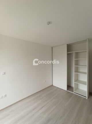  Appartement à louer 2 pièces 43 m²