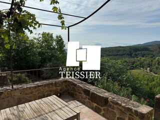  Maison � vendre 11 pi�ces 230 m�