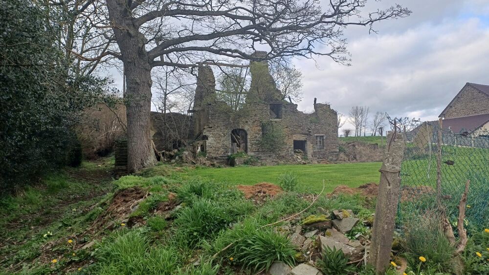 MAISON A RECONSTRUIRE OU TERRAIN DE LOISIR