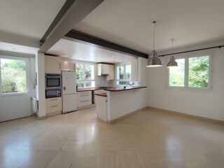  Maison à louer 7 pièces 123 m²
