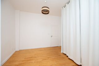  Appartement à louer 2 pièces 54 m²