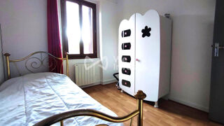  Immeuble � vendre 180 m�