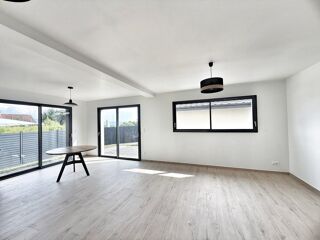  Maison à louer 4 pièces 108 m²