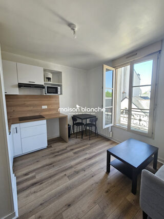  Appartement à louer 2 pièces 28 m²