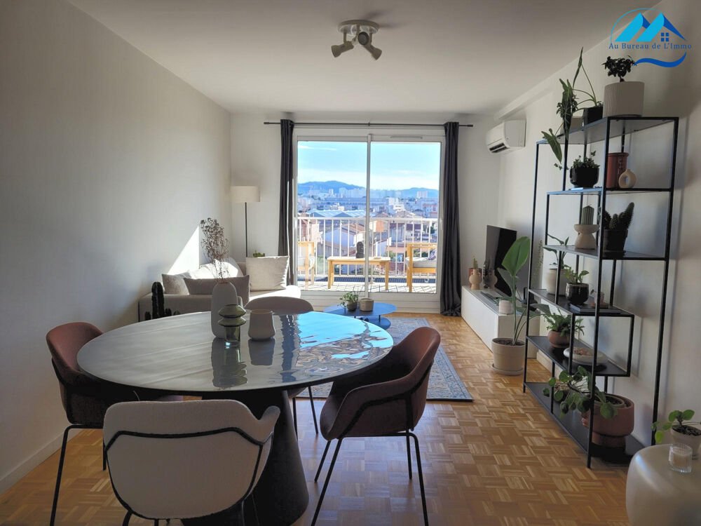 Location Appartement Appartement T3 - Balcon et place de parking Marseille 10