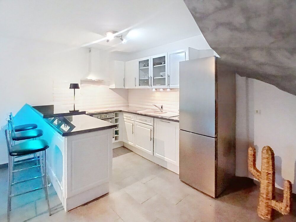 Maison 4 pièces de 85 m² à VILLETTE D'ANTHON (38280)