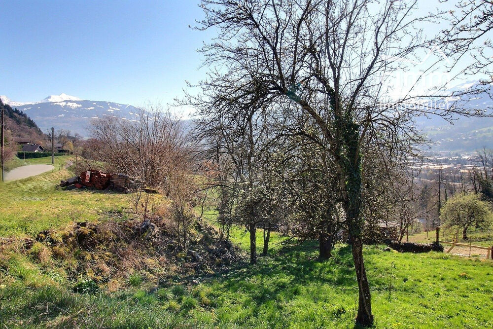À VENDRE  SALLANCHES (74700)  CHALET NEUF 4 PIECES + TERR