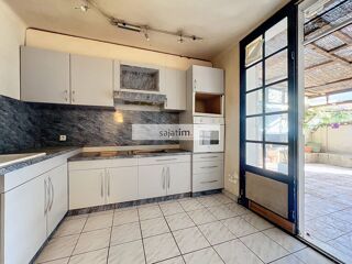  Maison � vendre 10 pi�ces 233 m�