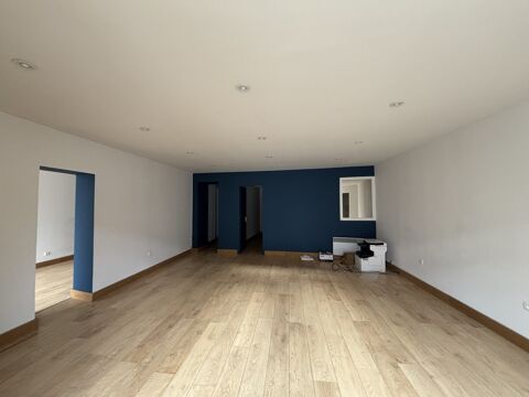 &Agrave; louer – Local commercial 120 m&sup2; – SAINT-JUNIEN 800 87200 Saint-junien