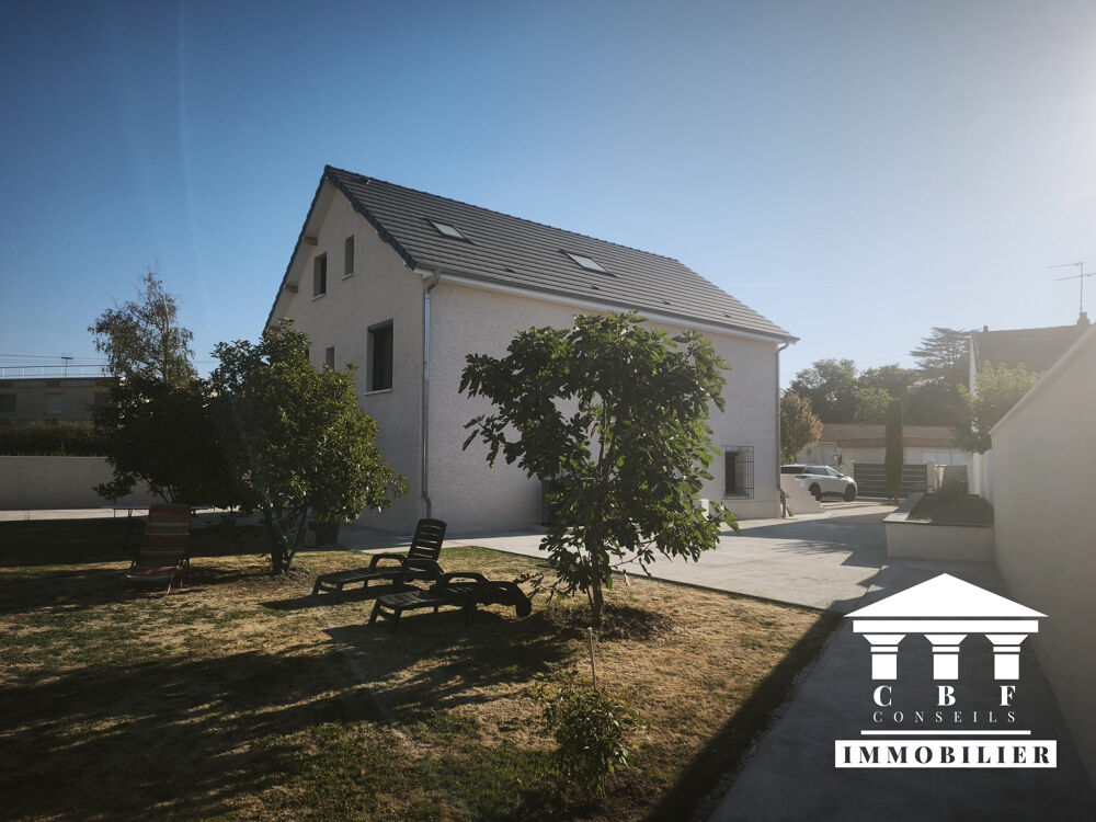 Maison 9 pièces 235 m² · à Saint-Rémy · 235 m² · 395 000 €