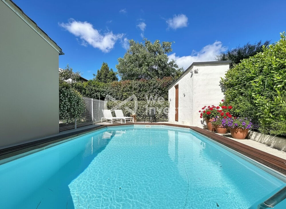 A vendre, villa + dépendance avec grand jardin et piscine Grabe