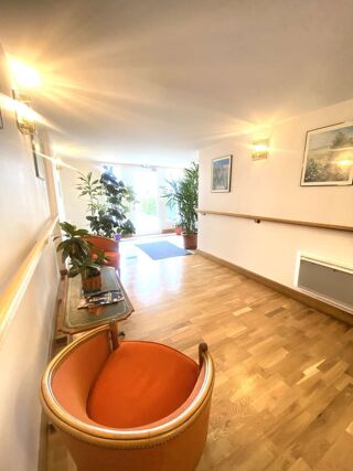  Appartement à louer 3 pièces 65 m²