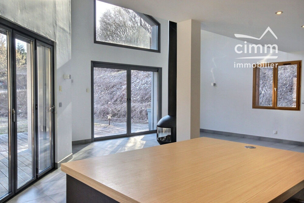 A VENDRE LES CARROZ D'ARACHES (74300) MAISON AVEC 4 CHAMBRES/2 S