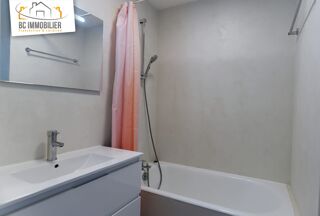  Appartement à louer 1 pièce 30 m²