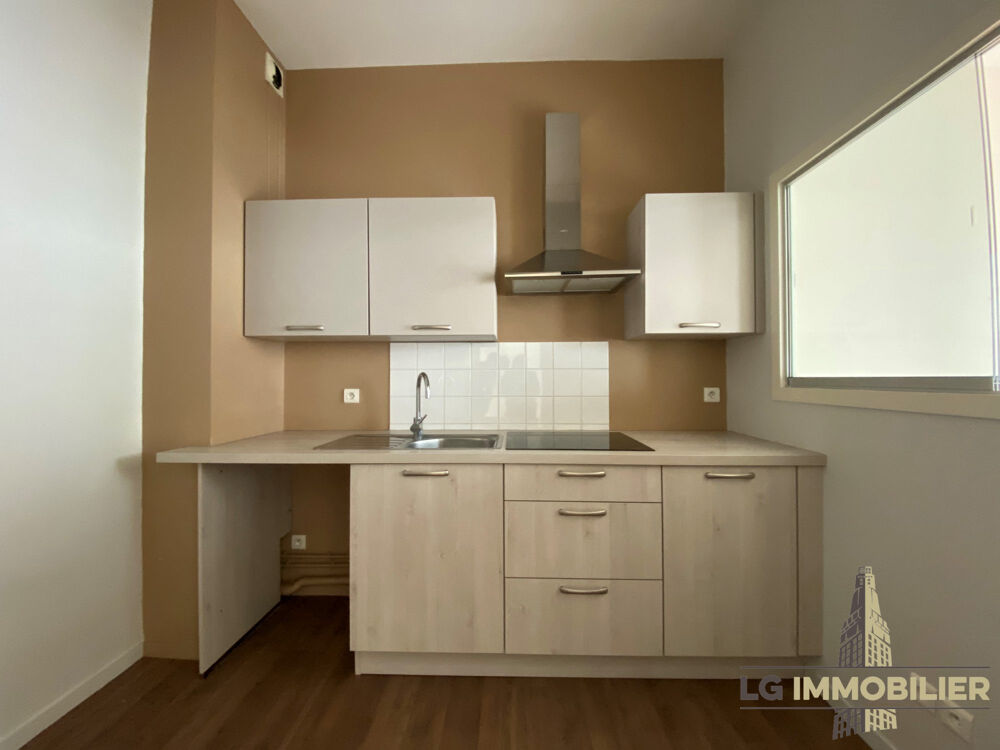 Location Appartement CENTRE-VILLE - TYPE 2 AVEC PARKING ET CAVE Amiens