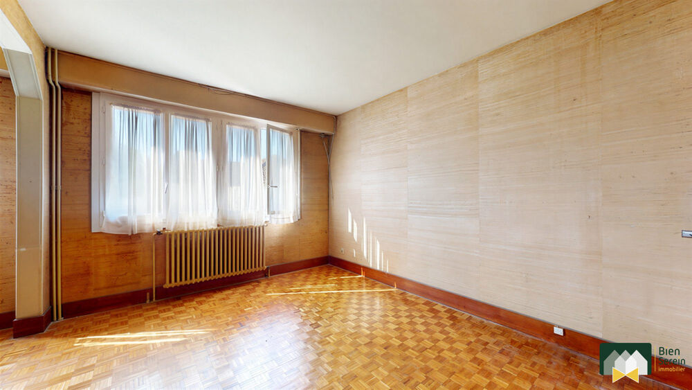 Maison familiale - 6 pièces / 4 chambres à rénover - Lucé 28