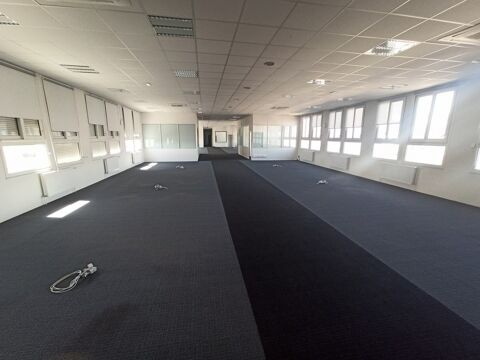 LIMOGES Location Plateau Bureaux 500m&sup2; + 11 P 5000 87000 Limoges