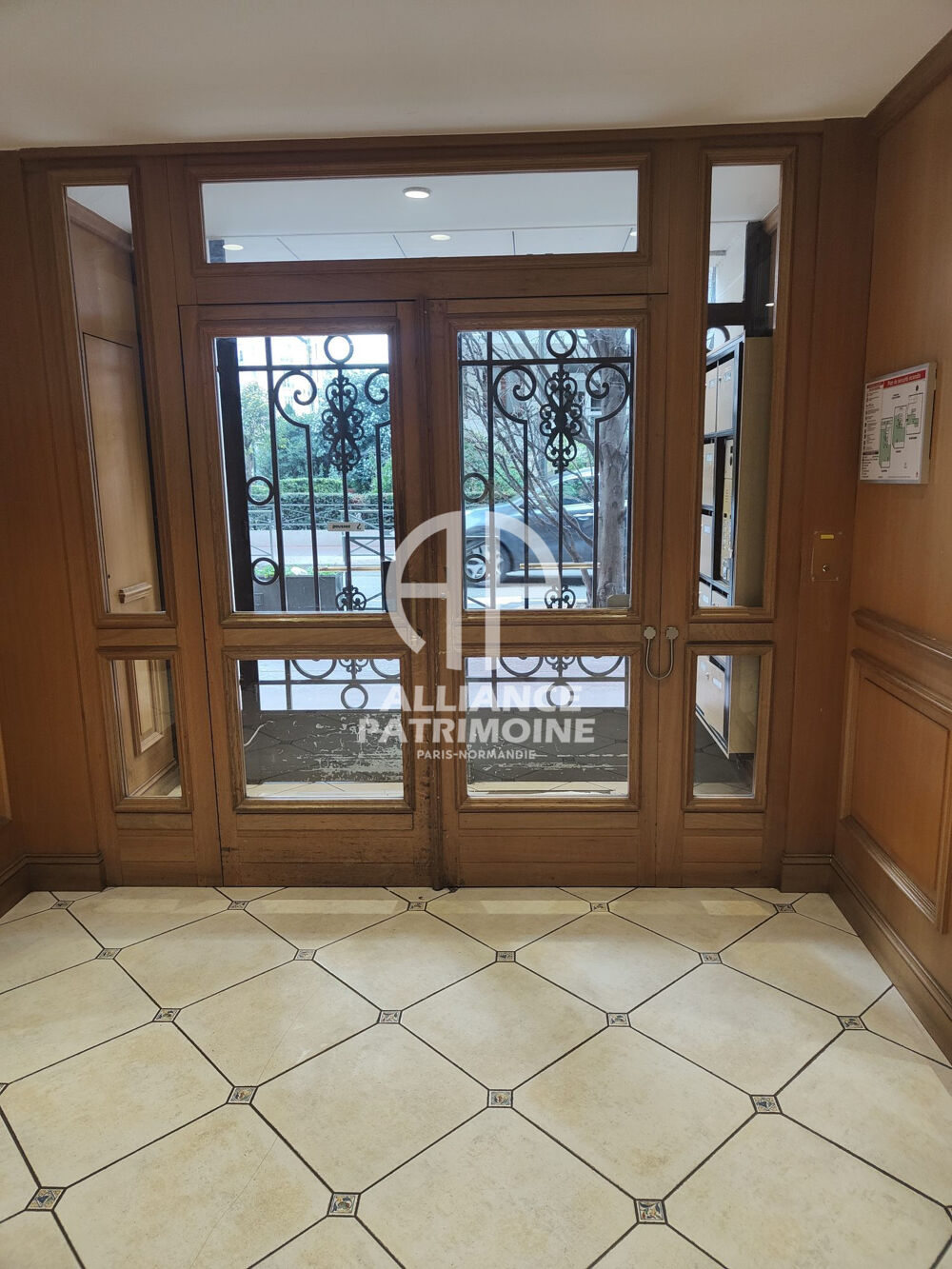 Location Appartement Rue RIVAY Levallois-perret