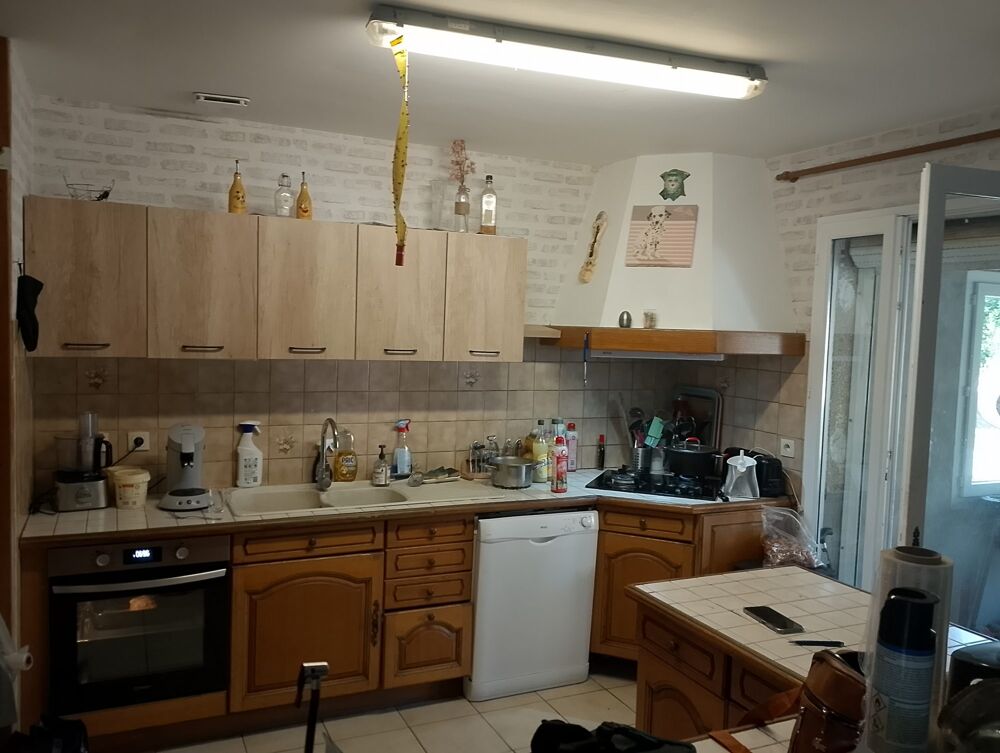 Vente Maison maison de plain pied de 96m2 + 40m2 de véranda sur 936m2 de ter Charancieu