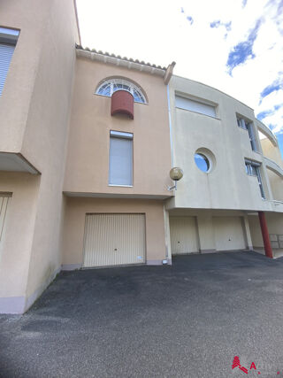  Appartement � vendre 1 pi�ce 120 m�