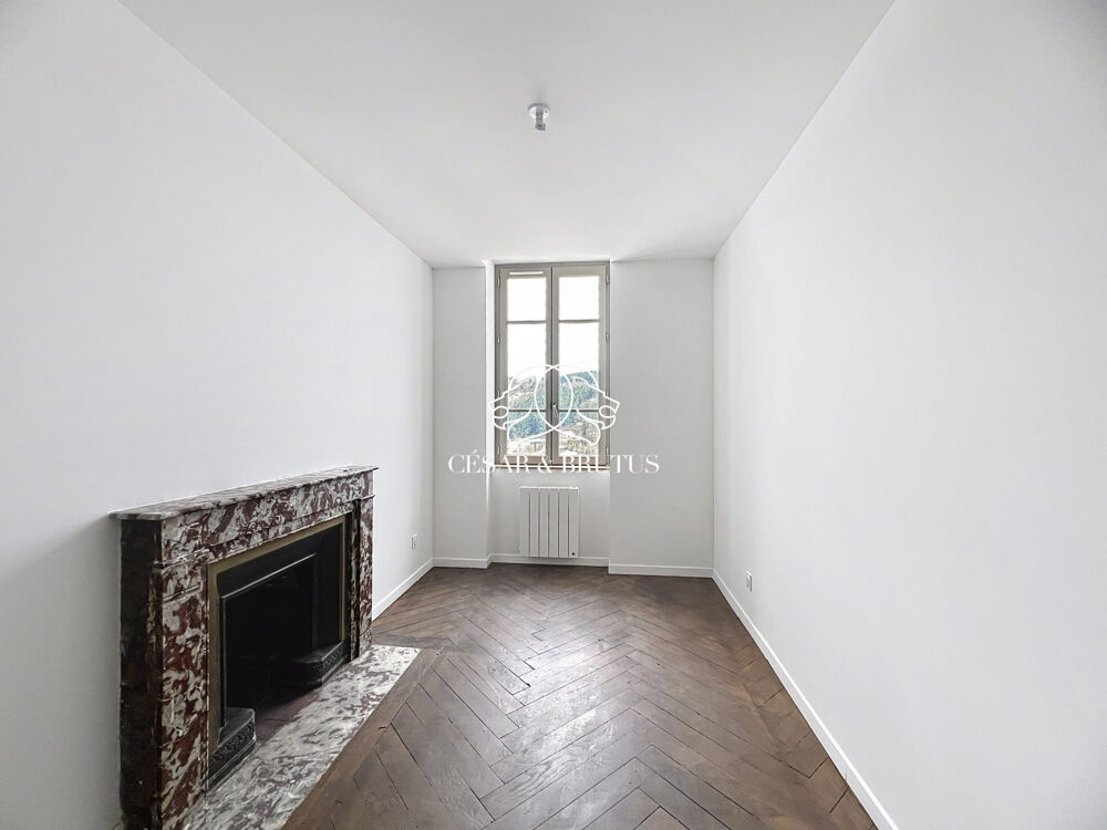 Appartement 2 pièces 31 m² · à Thizy-les-Bourgs · 31 m² · 110 000 €